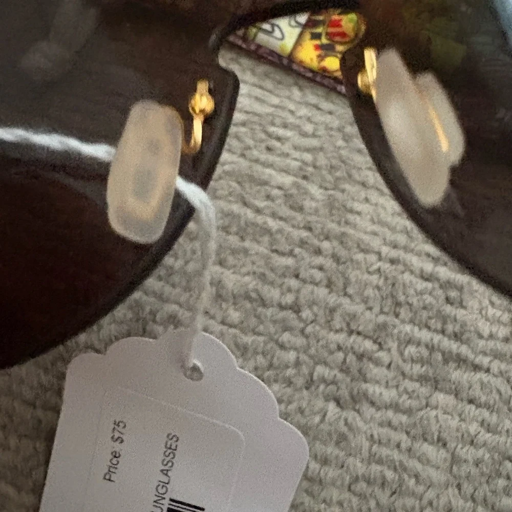 NWT Illesteva sunglasses - Picture 8 of 10